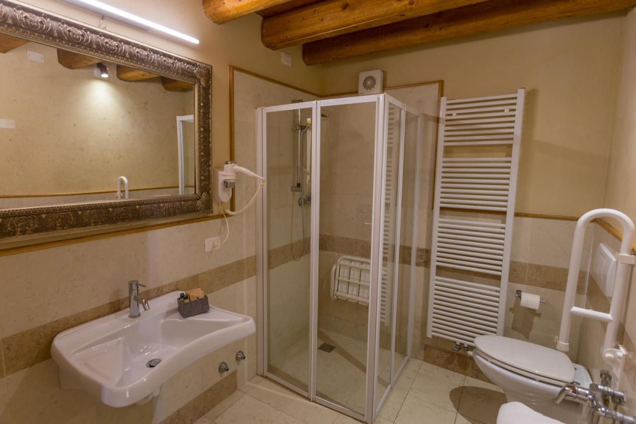 Casa Sul Fiume County House Bed & Breakfast Solagna Exterior photo